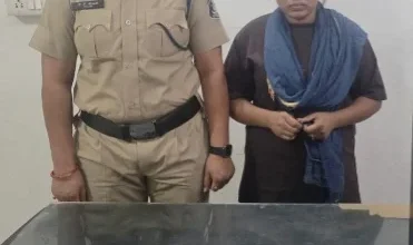 घर संभालने आई, लॉकर लेकर फरार: CCTV ने खोल दी नौकरानी की चाल