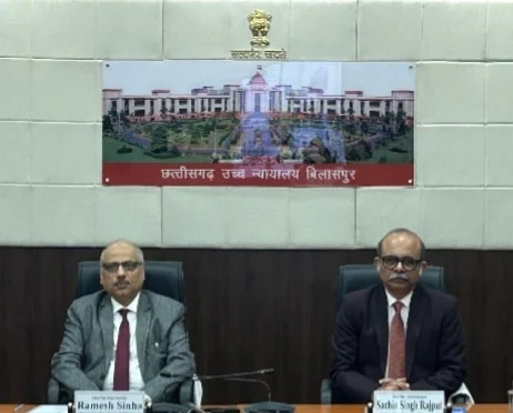 मुख्य न्यायाधीश रमेश सिन्हा की पहल से बदली तस्वीर—खरसिया में शुरू हुआ जिला न्यायालय, न्याय अब दूर नहीं