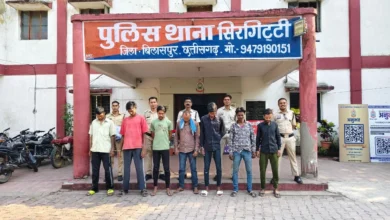 दरवाजे तक पहुंची पुलिस… 209 वारंटी उठाए, जिले में खलबली