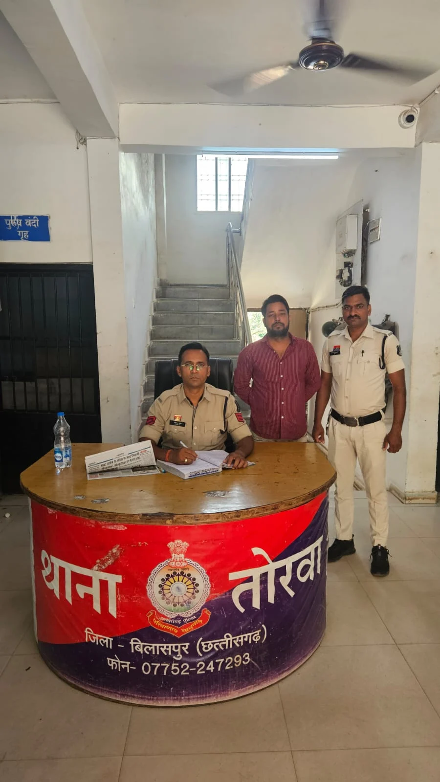 देवरीखुर्द में चाकू के दम पर दहशत..बदमाश गिरफ्तार.. पुलिस का ताबड़तोड़ एक्शन