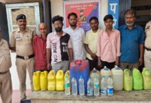 मरहीमाता मंदिर के जंगलों में शराब माफिया पर धावा: 162 लीटर महुआ के साथ 6 गिरफ्तार