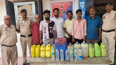 मरहीमाता मंदिर के जंगलों में शराब माफिया पर धावा: 162 लीटर महुआ के साथ 6 गिरफ्तार