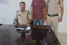 पुराना बस स्टैंड बना सट्टे का ठिकाना, पुलिस ने तोड़ा खेल..नकदी-मोबाइल संग आरोपी गिरफ्तार