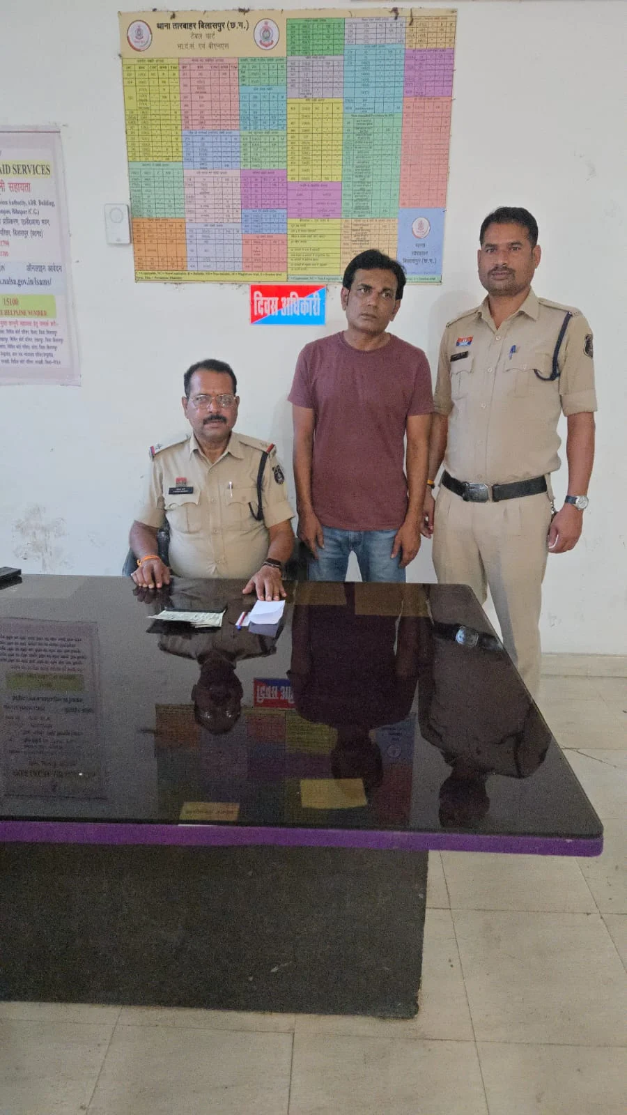 पुराना बस स्टैंड बना सट्टे का ठिकाना, पुलिस ने तोड़ा खेल..नकदी-मोबाइल संग आरोपी गिरफ्तार