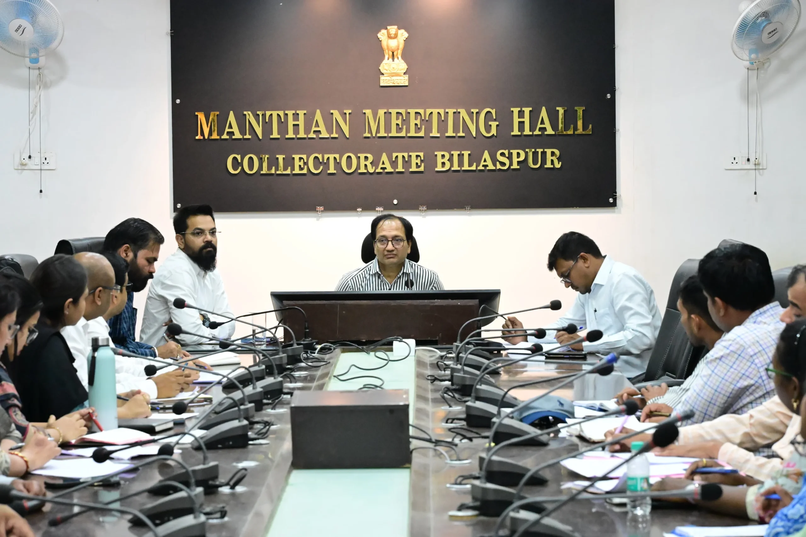 2 हजार सीमांकन लंबित: कलेक्टर सख्त—अब नहीं चलेगी ढिलाई