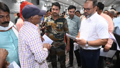 सड़क किनारे निर्माण सामग्री रखने वालों पर सख्ती,कलेक्टर ने संयुक्त टीम का किया गठन