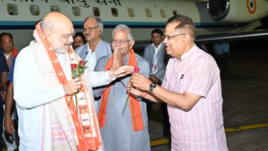 अमित शाह के स्वागत में एयरपोर्ट पहुँचे अमर अग्रवाल, विधायकों संग बस से जाकर दिया ईंधन बचत का संदेश