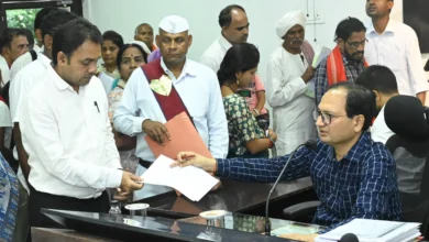 साहब, रास्ता कब खुलेगा… प्रमाण पत्र कब मिलेगा?”—कलेक्टर ने मौके पर दिए जवाब और आदेश