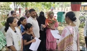 महापौर के वार्ड में पानी पर ‘सांप्रदायिक’ विवाद! मुस्लिम परिवारों का आरोप—हिंदू लोग पानी नहीं लेने दे रहे