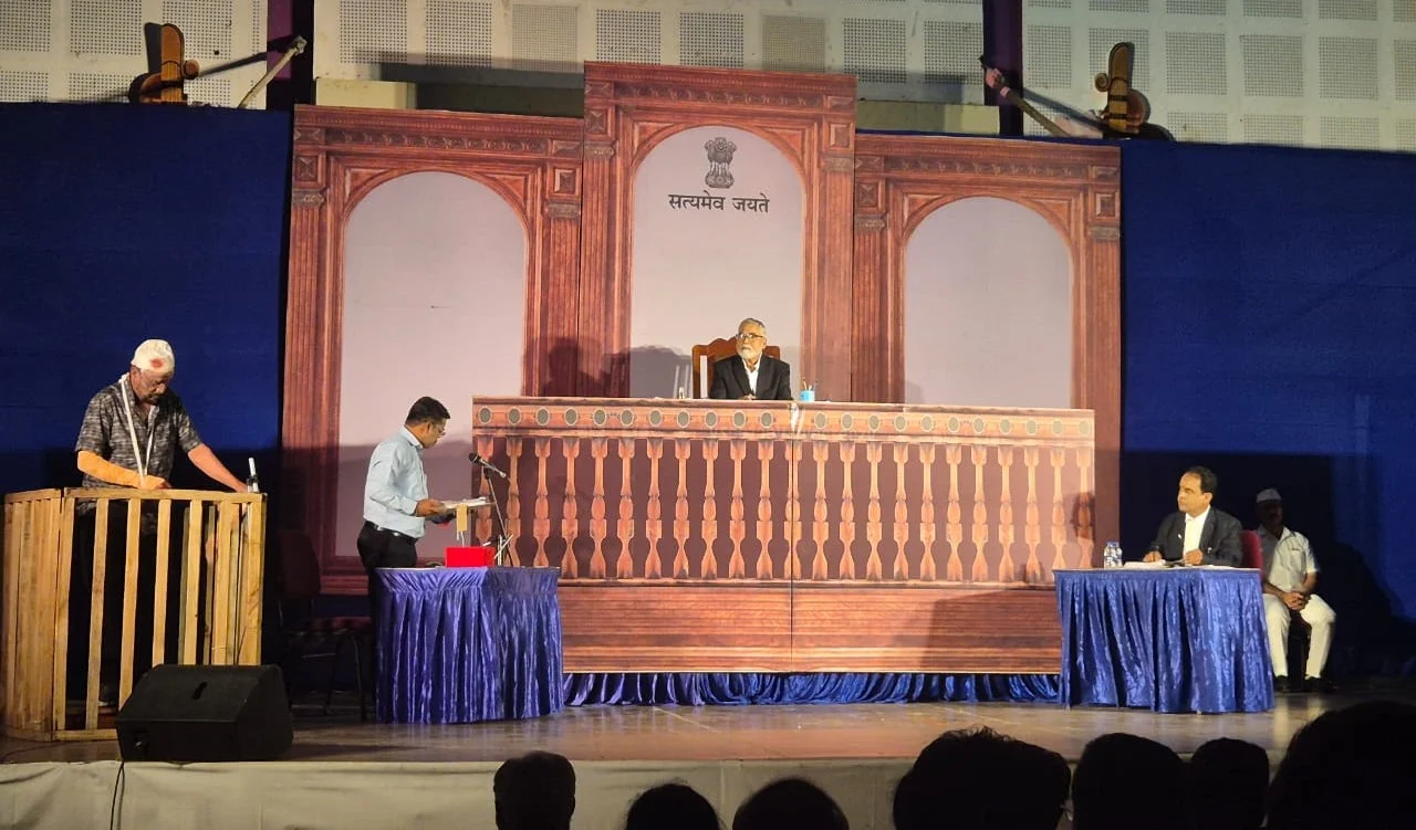 “मैं अनिकेत हूं” नाटक का सफल – यादगार मंचन…और शहर ने साबित किया -“मैं बिलासपुर हूं…” वही पुराना