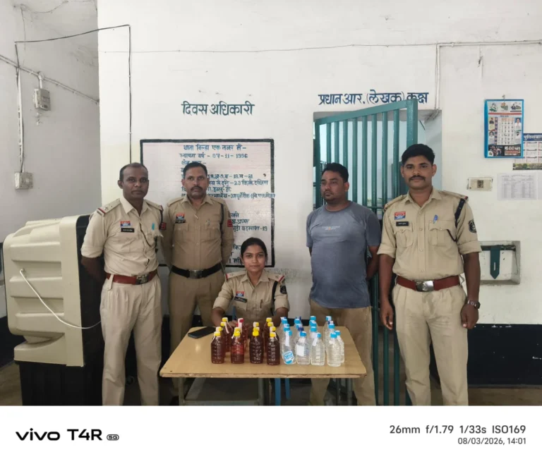 किराना की आड़, शराब का कारोबार… पुलिस की दबिश में खुला पूरा खेल