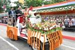 वीआईपी गेट पर हाथ पकड़कर खींचे गए गुलशन ऋषि! लड़खड़ाए भाजपा नेता, महिला नेत्रियां भी चोटिल;  कटघरे में तहसीलदार-आरआई की व्यवस्था