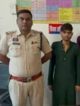 रात की गश्त में दबोचा गया चाकूबाज, जेब से निकला बटनदार चाकू; कई थानों को थी तलाश