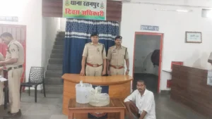 ढाबे की आड़ में महुआ शराब का खेल, 25 लीटर कच्ची शराब के साथ संचालक दबोचा गया