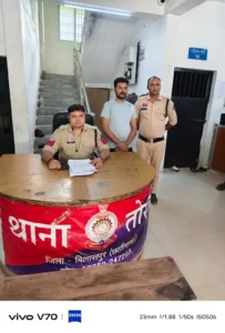 तीन महीने से फरार था मौत के मामले का आखिरी आरोपी, मुखबिर की सूचना पर चढ़ा पुलिस के हत्थे