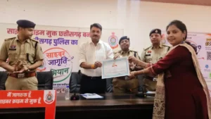 गहने बेचने आया, व्यापारी ने दिखाई समझदारी; खबर मिलते ही पहुंच गई पुलिस और खुल गया राज