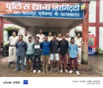 रात के अंधेरे में पुलिस का अचानक धावा, 6 हथियारबंद बदमाश दबोचे; तलवार-चाकू बरामद