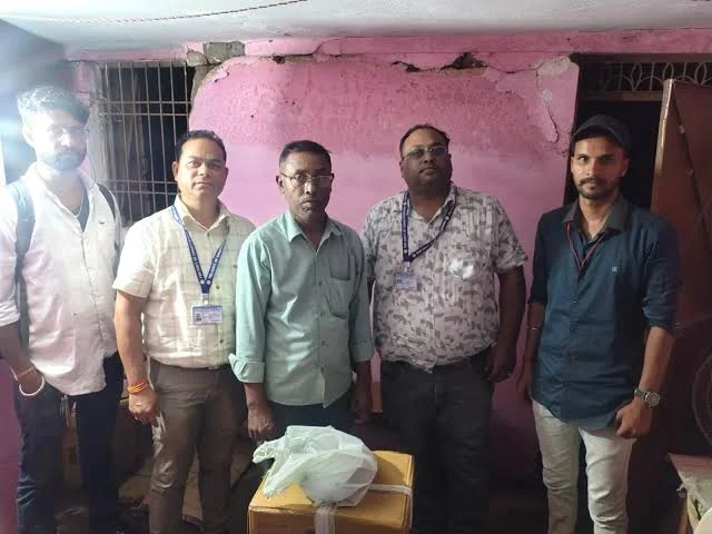 बिना लाइसेंस 36 तरह की दवाइयां मिलीं… क्लीनिक में प्रशासन की दबिश, नमूने जांच के लिए भेजे जाएंगे