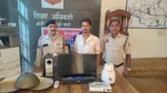 राखी मनाने गया परिवार, पीछे से टूट गया घर का ताला; चोरी का माल बेचने ग्राहक तलाश रहा था आदतन चोर, पुलिस ने आरोपियों को ऐसे दबोचा