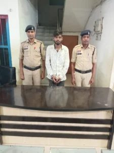 12 साल की बच्ची का किया अपहरण , दुष्कर्म के आरोप में 22 वर्षीय युवक गिरफ्तार