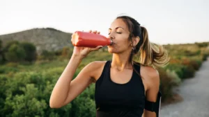 Electrolyte balance tips-सिर्फ पानी काफी नहीं! शरीर में इन 5 इलेक्ट्रोलाइट्स का बैलेंस भी जरूरी, डॉक्टर ने समझाया