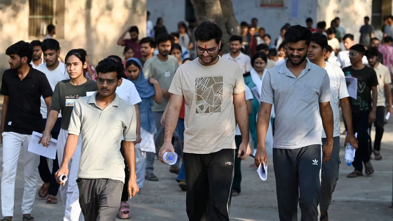 MP police recruitment -मध्य प्रदेश पुलिस में निकली भर्ती, 12वीं पास कर सकते हैं आवेदन, जानें पूरी डिटेल