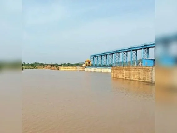 अरपा में बढ़ सकता है पानी, विसर्जन में जरा सी लापरवाही पड़ सकती है भारी