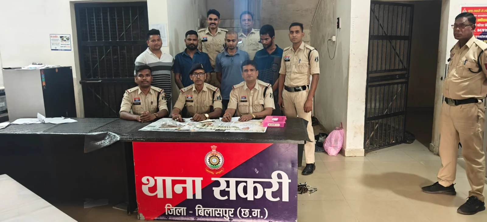 घर में ताला टूटा, जांच आगे बढ़ी तो अपनों पर आकर ठहरी चोरी की कहानी